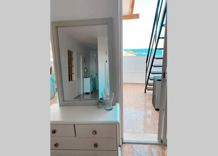 Large 150 M2 Apartment, View And Location ! *